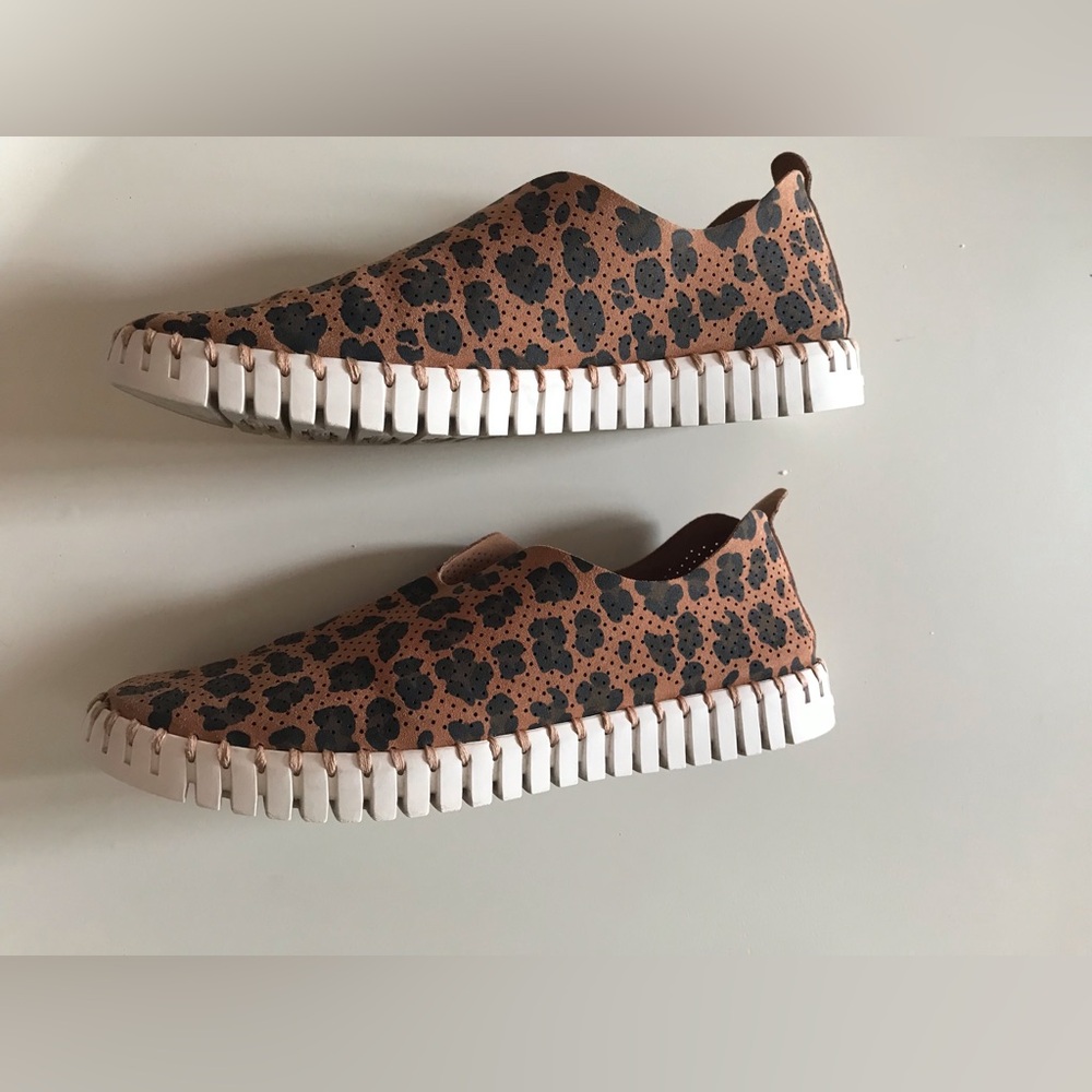 ILSE JACOBSON Tulip Dark Cheetah Flexible Slip on Flat Sneakers Size 40 - Picture 4 of 9